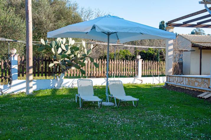 Mediterre Garden House
