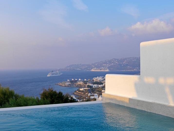 Myconian Korali Relais & Chateaux