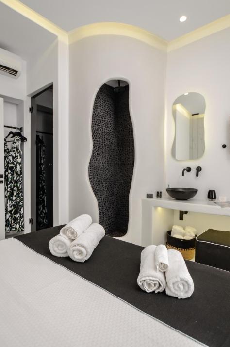 Diadema Apartments in the Town