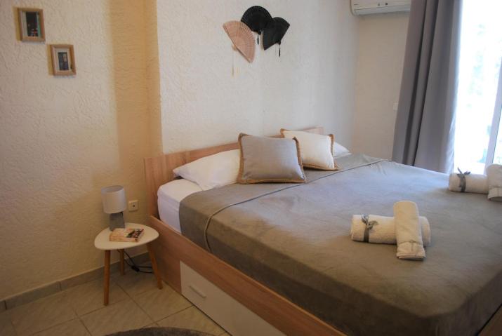 Elia Boutique Studios