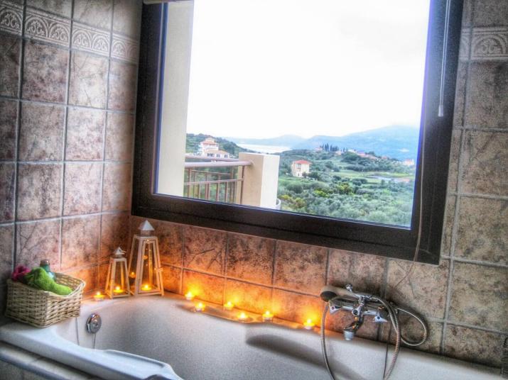 Traditional Villa Mandola