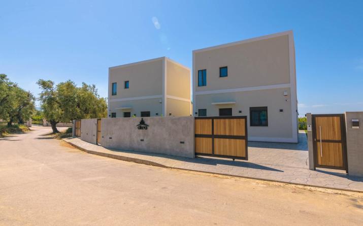 AKEA VILLAS