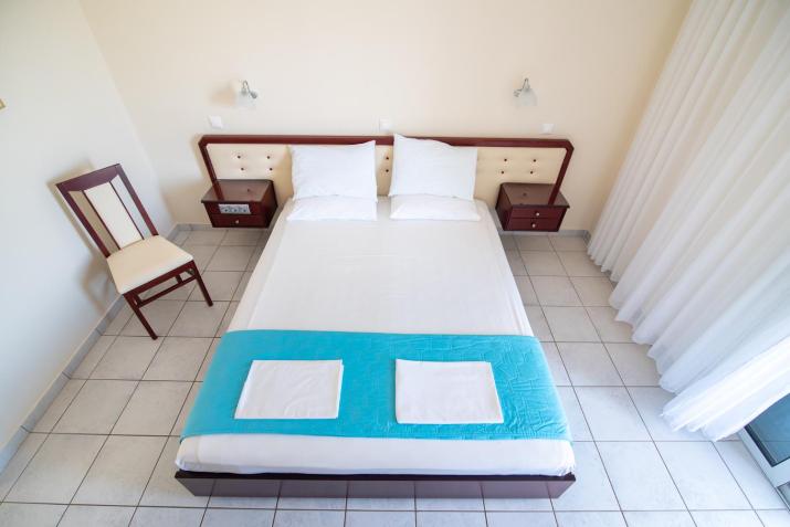 Dionisos Hotel