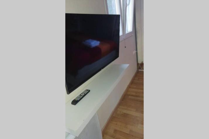 Air conditioned STUDIO in quite garden with barbecue Athens