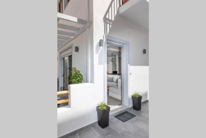 Arktos Luxury Apartment
