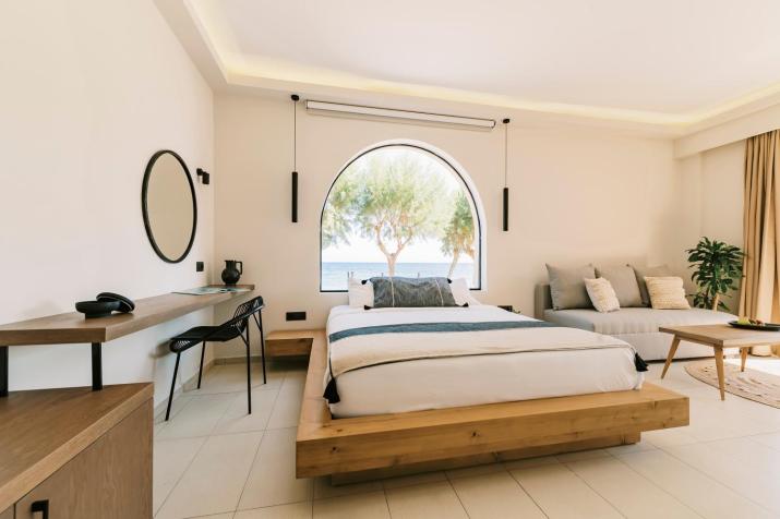 Villa Di Mare Seaside Suites