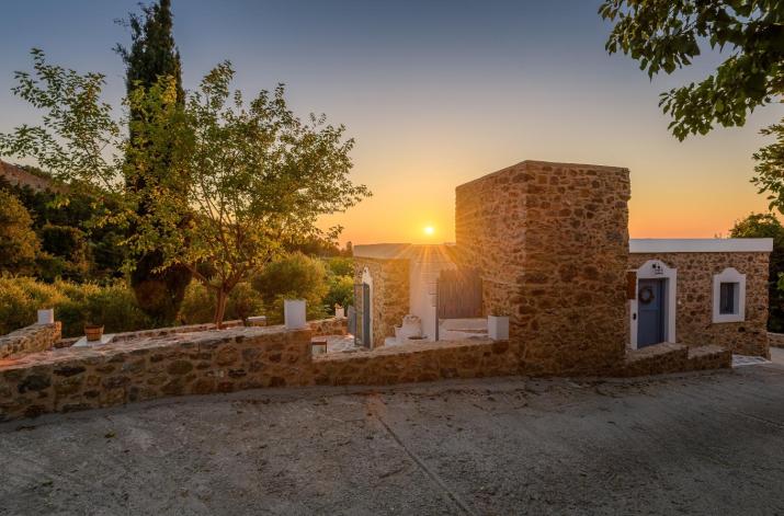 The Aegean blue country house Old Milos