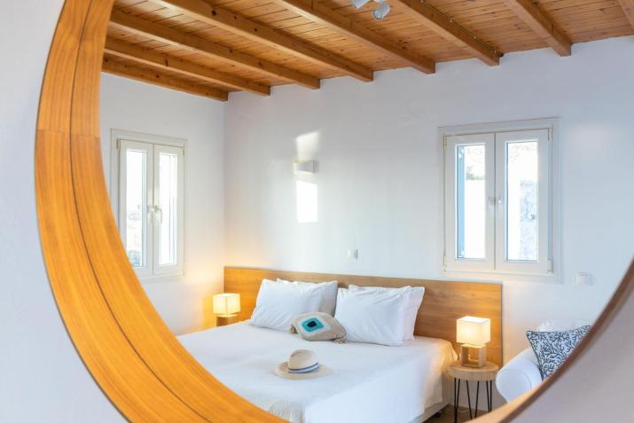Sea Wind Villas and Suites