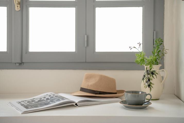 Four Seasons Hydra Luxury Suites