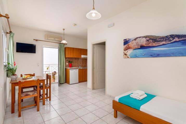 Mylos Apartments Anissaras