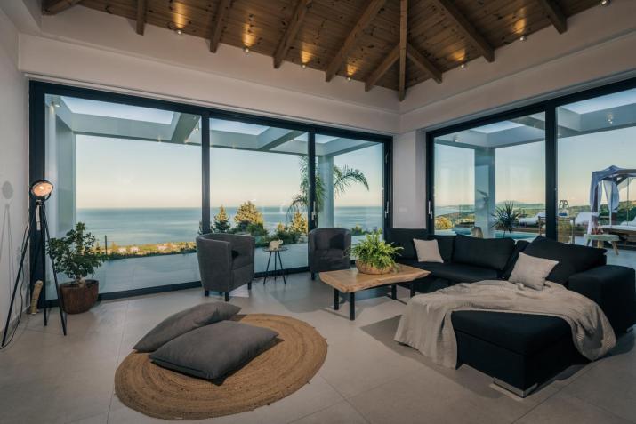 Horizon luxury villa