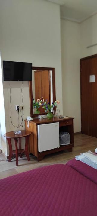 Porto Lesvos hotel