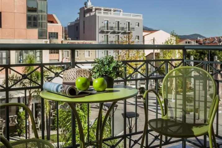 Ionian Plaza Hotel & Spa