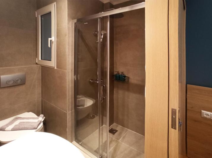 Athens Sweet Home by YHA