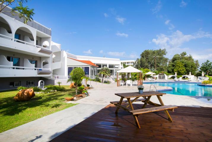 Happy Days Hotel, Adults Only
