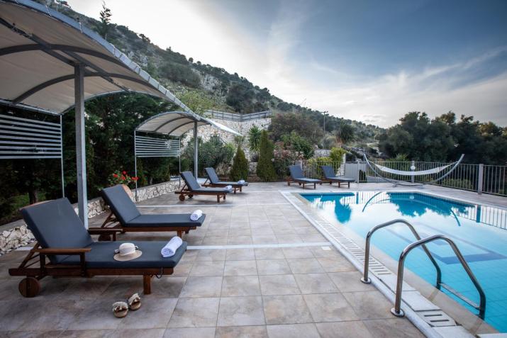 Dalasvillas SkalaAcqua