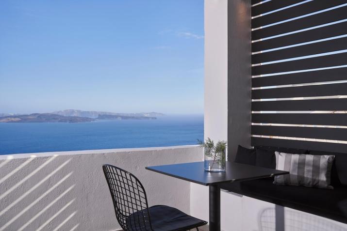 Mr and Mrs White Oia - Santorini