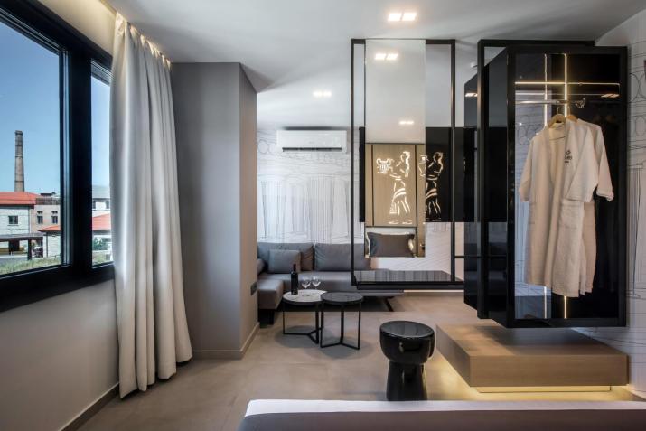 Lavris City Suites