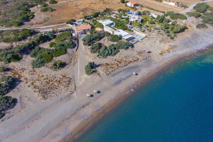 Cathrin Beachfront Villa