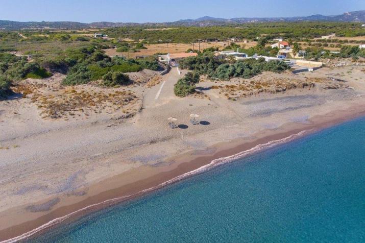 Cathrin Beachfront Villa