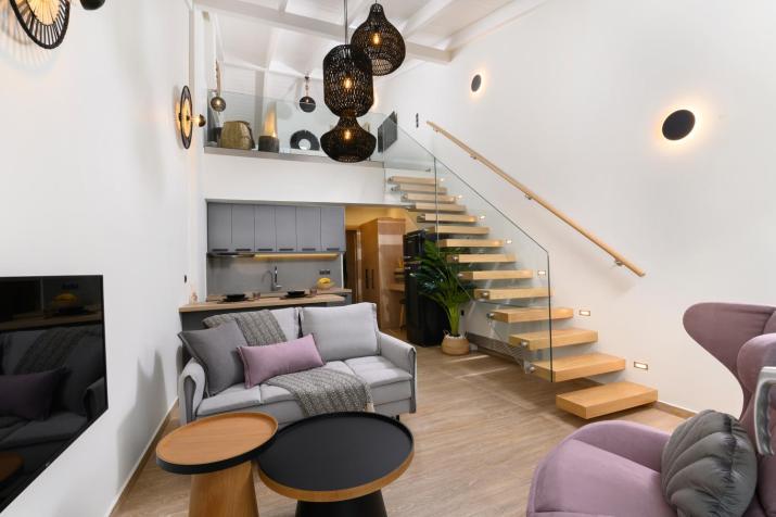 Versa Villas