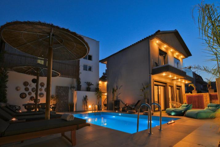 Versa Villas