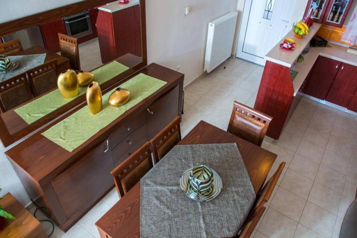 Vasso's cozy and comfortable apartment