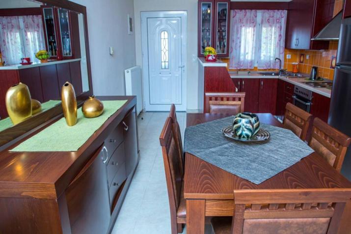 Vasso's cozy and comfortable apartment