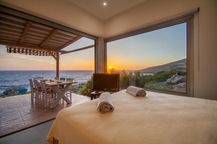 White Rock Cave Villa by 