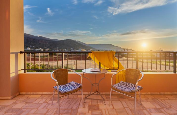 Golden Bay Hotel Apartments