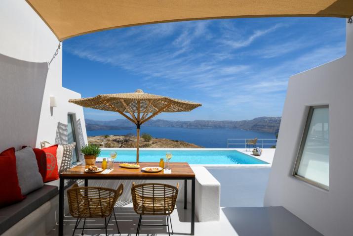 CAPE 9 Villas & Suites