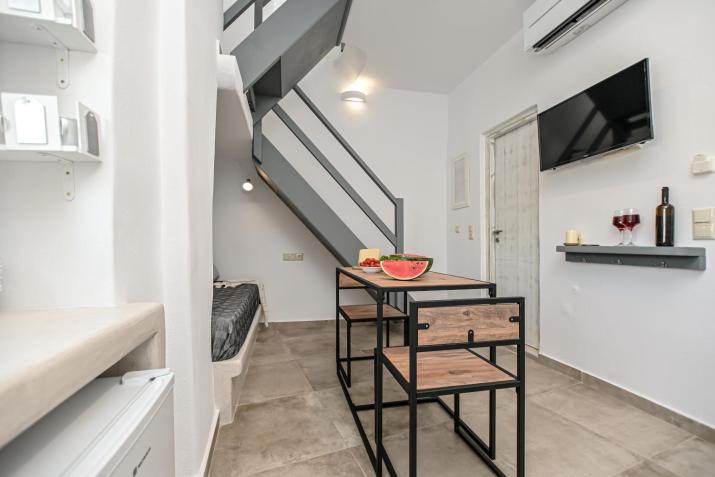 Venetian Suites II