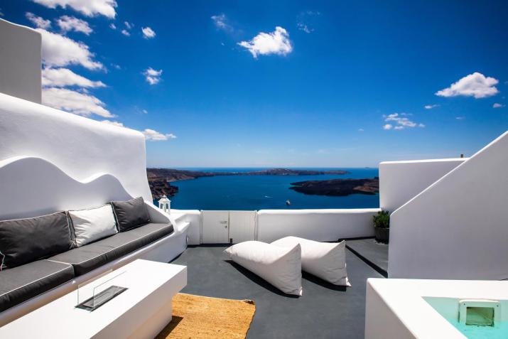 Santorini Delux