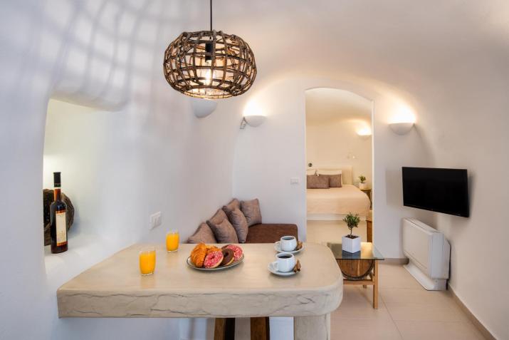 Aegean Mist Luxury Suites