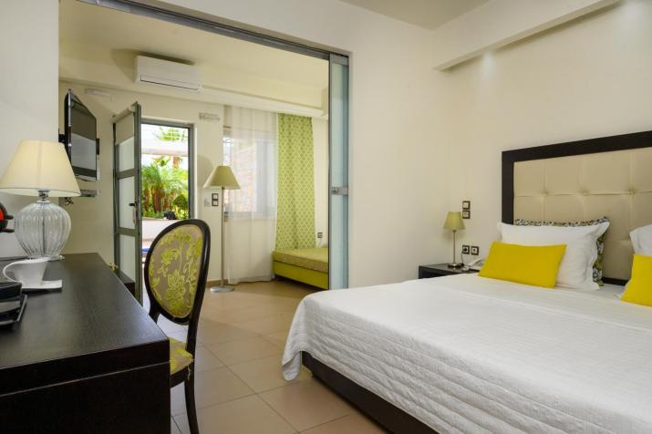 Angela Suites Boutique Hotel