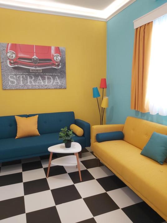 Nostalgia Retro Suites