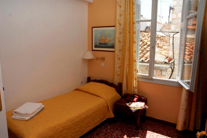 Amaryllis Hotel