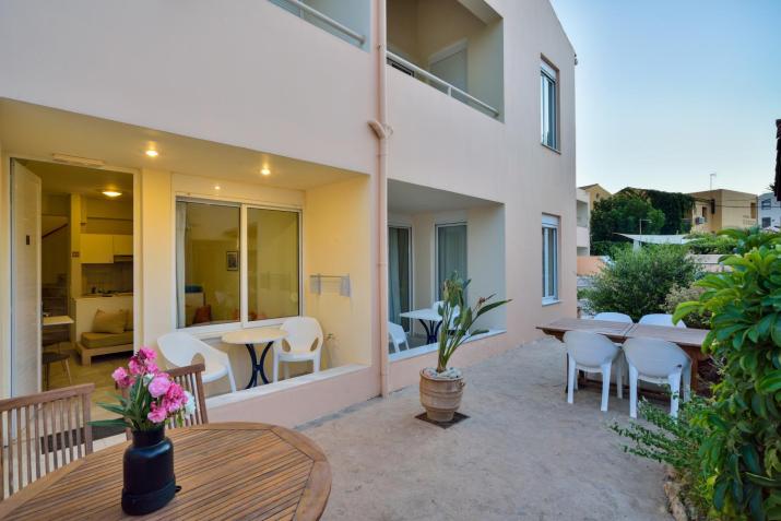 Elma's Dream Apartments & Villas
