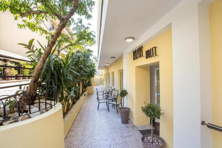 Royal Aparthotel City Centre