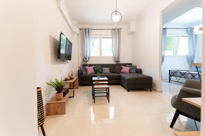 Kristi Central Home Ioannina