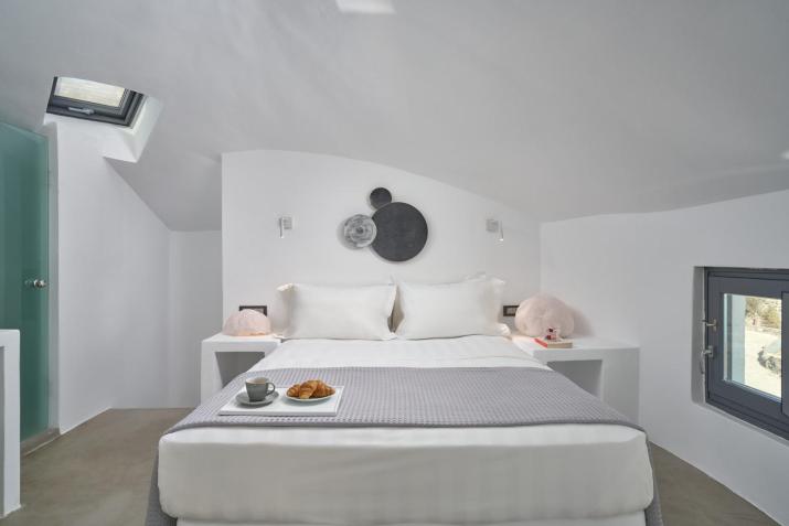 Topos Exclusive Santorini