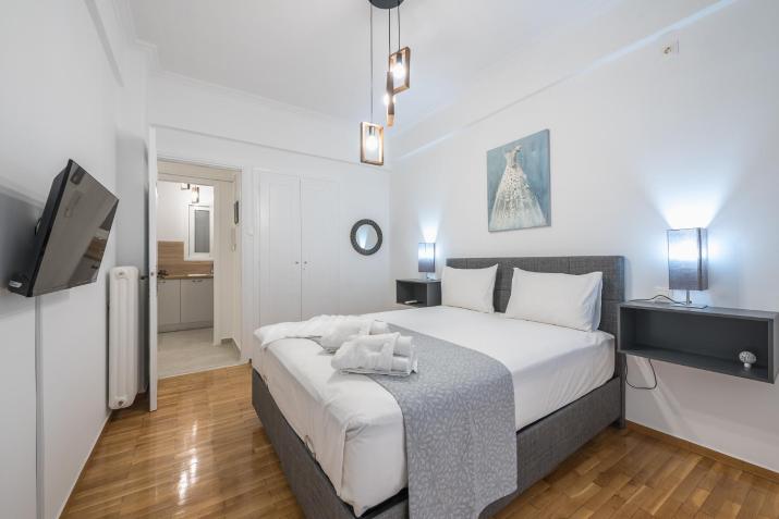 Athens Bright Suite by CloudKeys