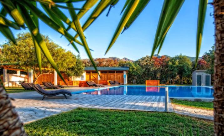 LAGUNA HOLIDAY RESORT
