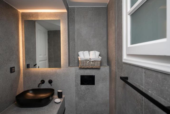 Avli Suites