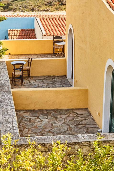 Arolithos Traditional Village Hotel