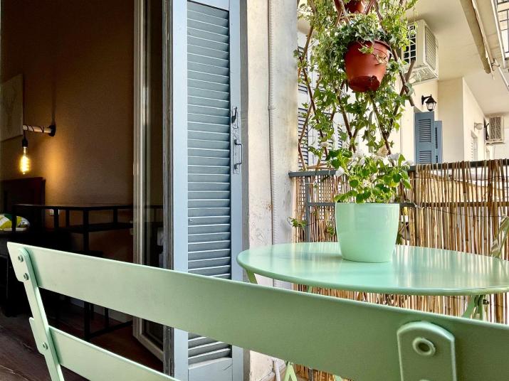 B&B Central Two-Bedrooms Apartments