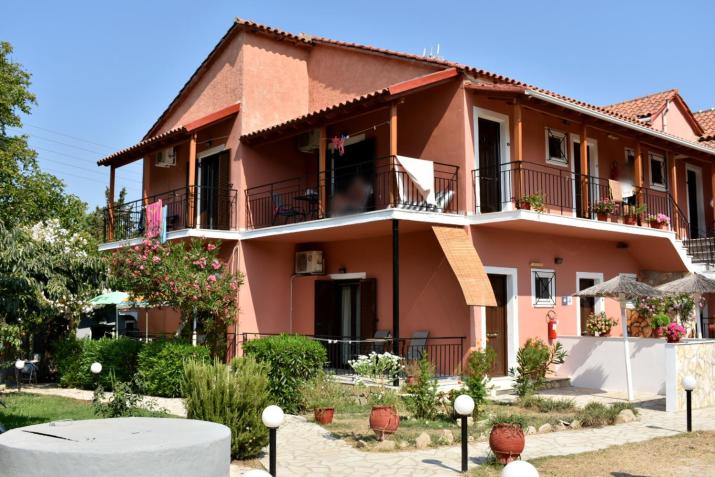 Vassilis Studio's