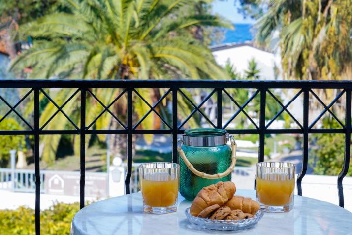 Eleani Hotel