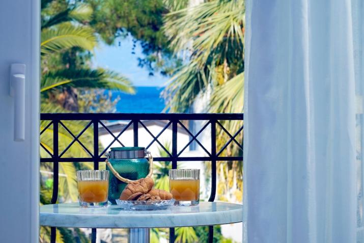 Eleani Hotel
