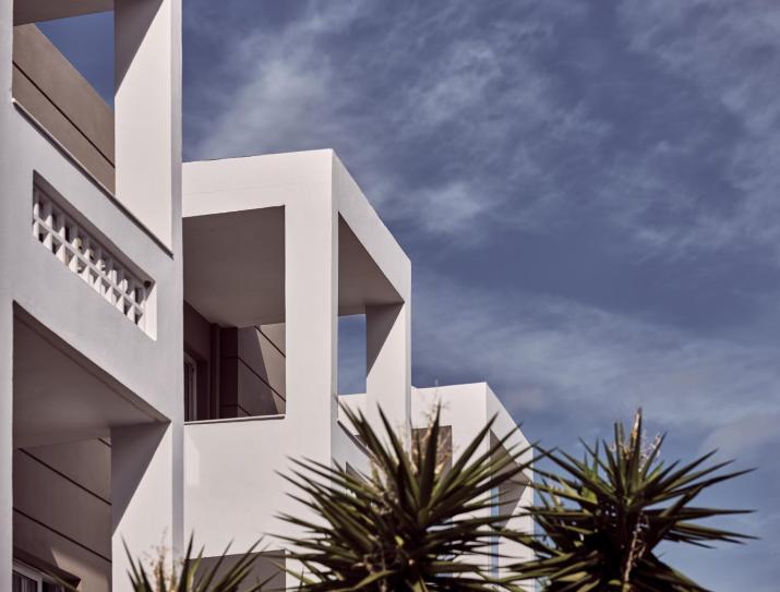 Troulis Apart-Hotel